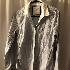 Abercrombie & Fitch Large Button up Blue & White